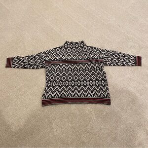 Geometric Patterned Black and White Sweater